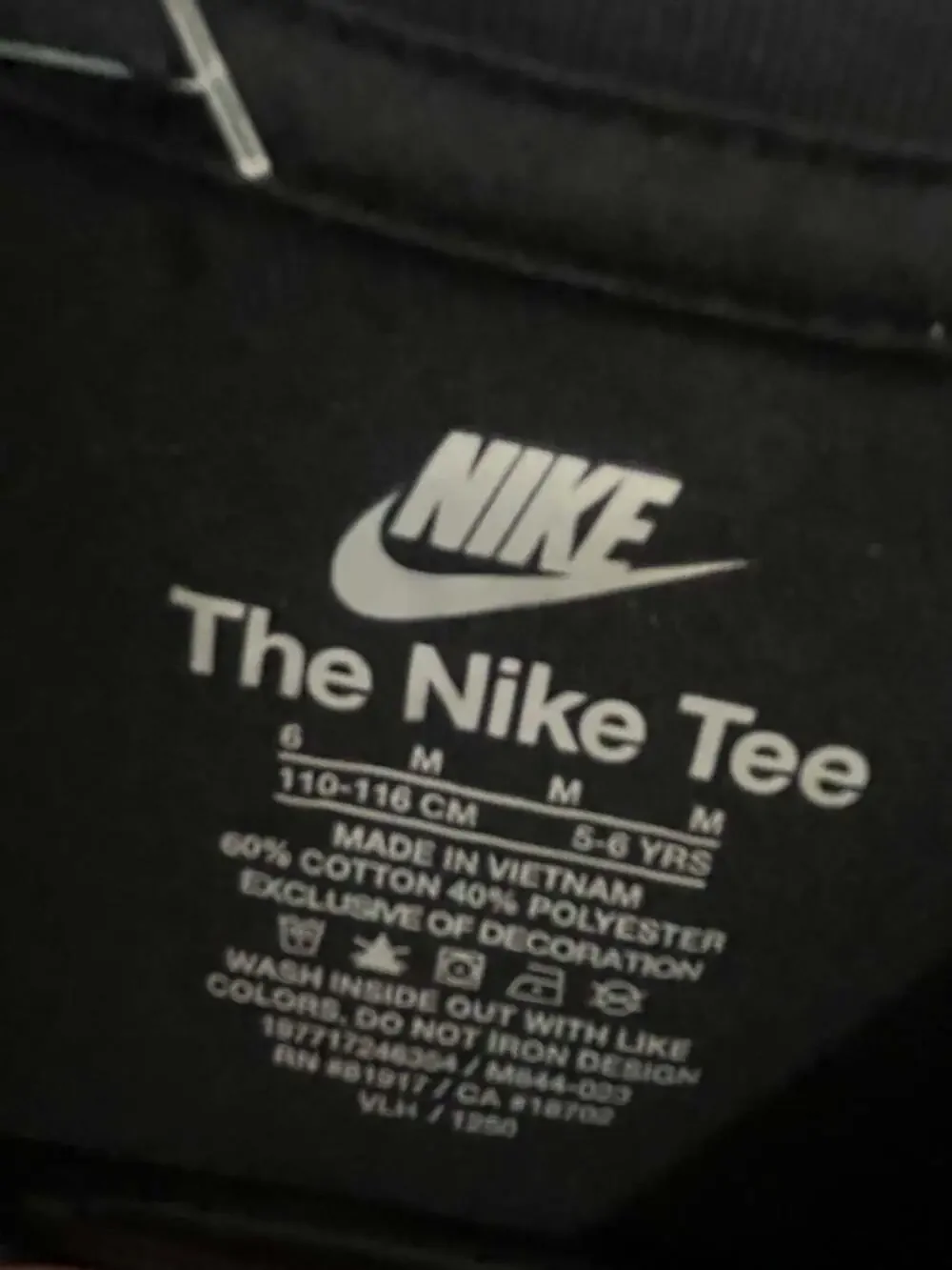 Nike kids graphic